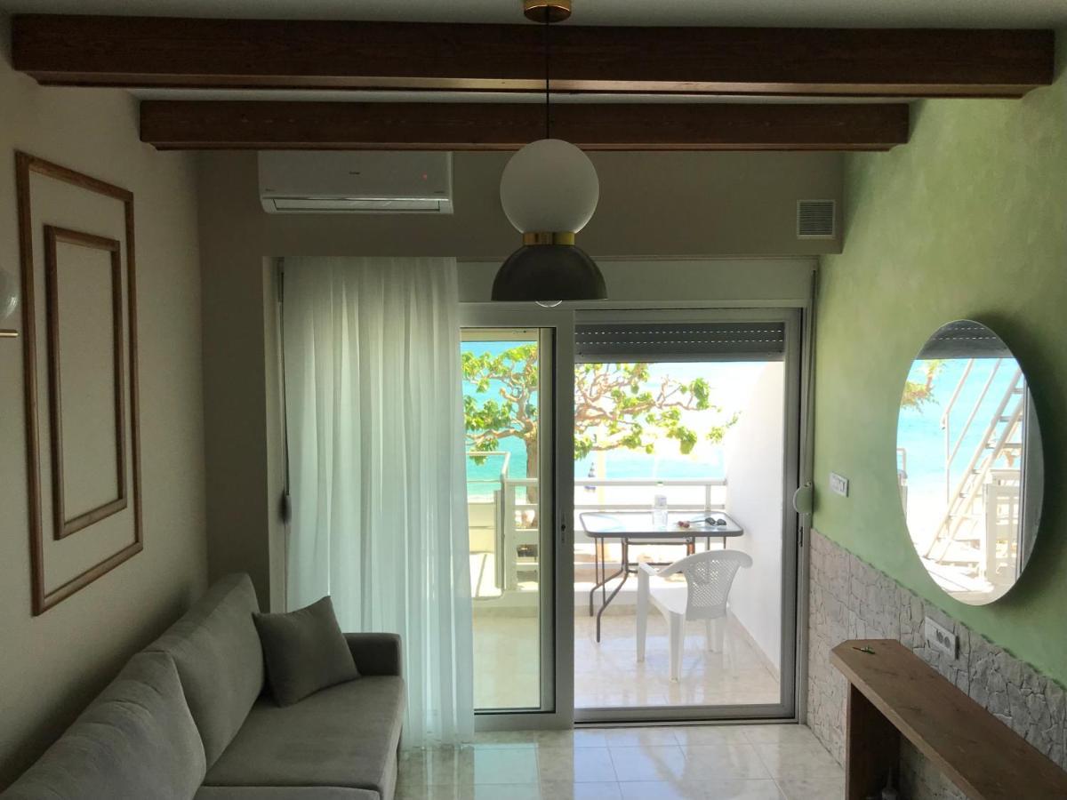 Skizenas Waterfront Apartments Haraki Esterno foto