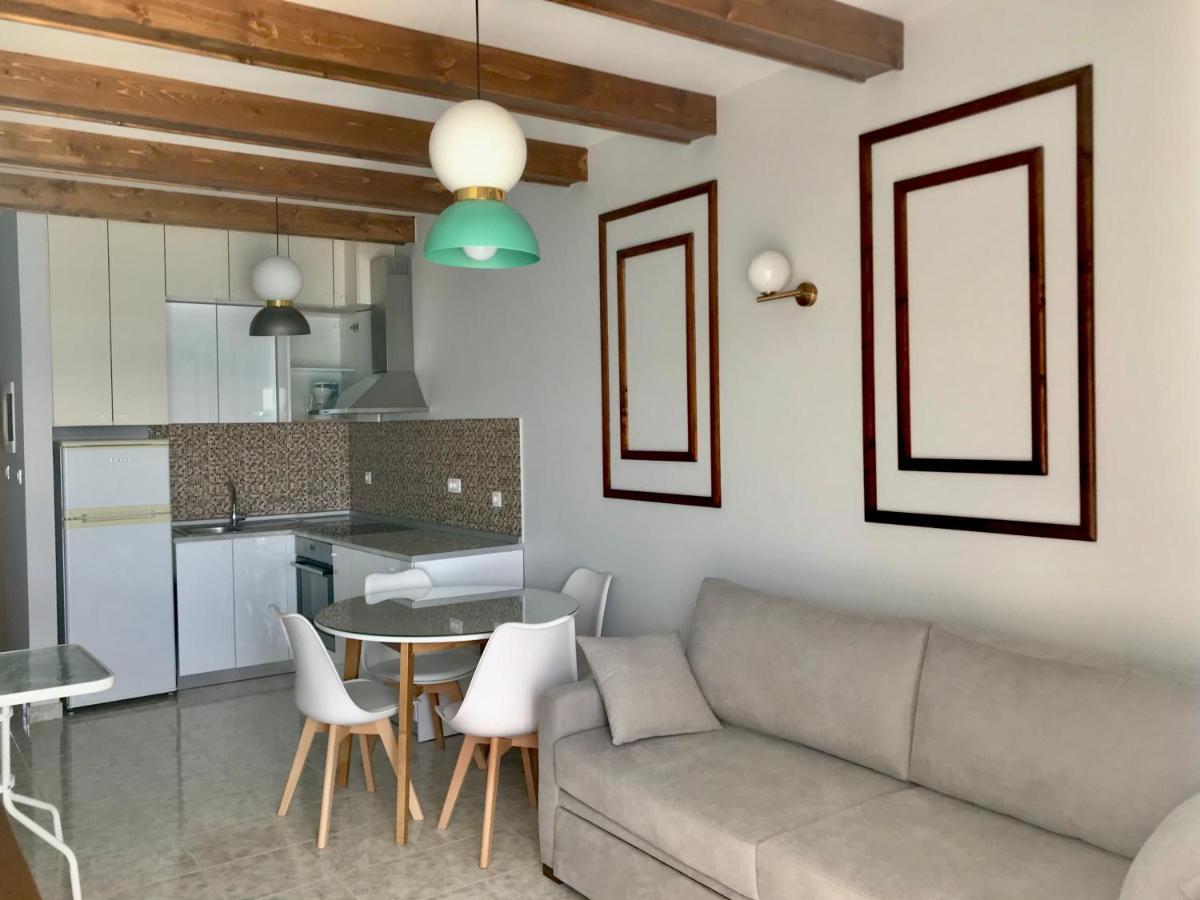 Skizenas Waterfront Apartments Haraki Esterno foto