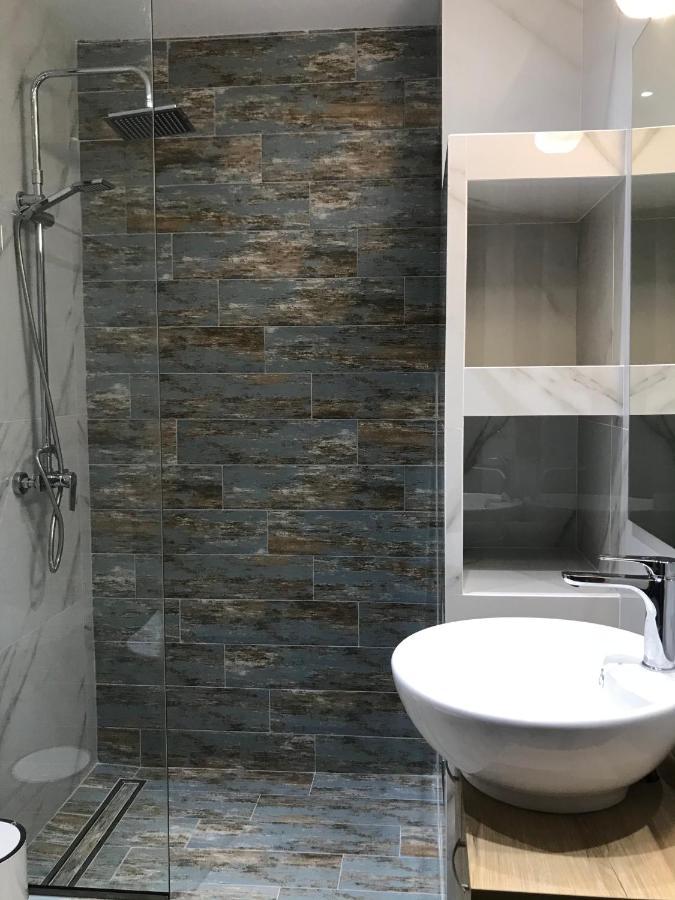 Skizenas Waterfront Apartments Haraki Esterno foto