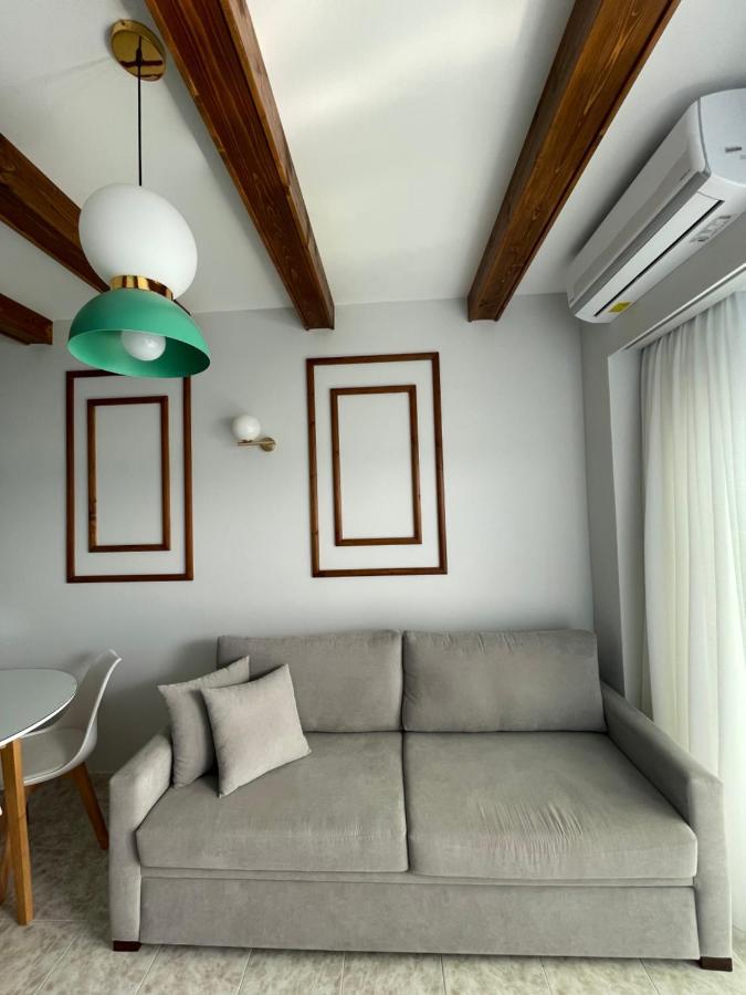 Skizenas Waterfront Apartments Haraki Esterno foto