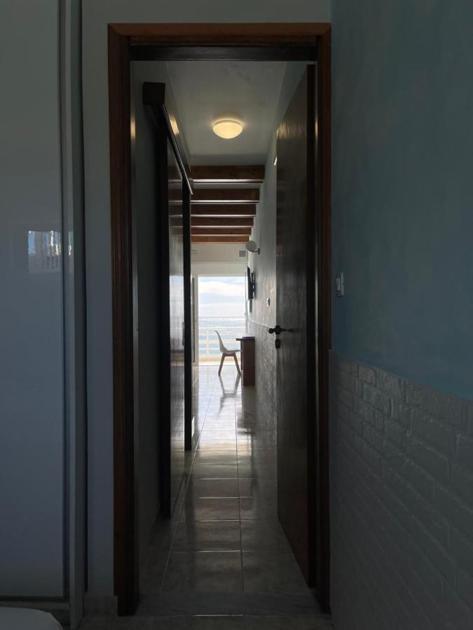 Skizenas Waterfront Apartments Haraki Esterno foto